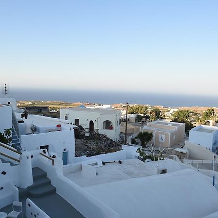 Manias Fira Residences Bagian luar foto