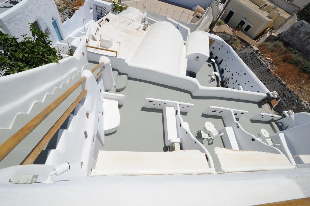Manias Fira Residences Bagian luar foto